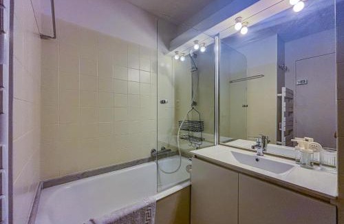 Lazaret Apartment | Le Baccarat - Wifi, AC, vue mer, 4 pers