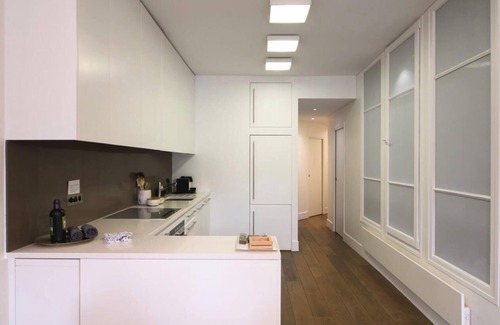 Notre Dame Apartment | Le Balcon de Notre Dame