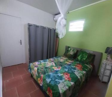 Bouillante House | Le bananier