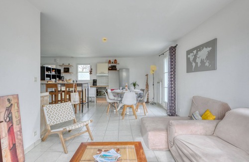 Etaules House | Le Bas d'Anville by Interhome