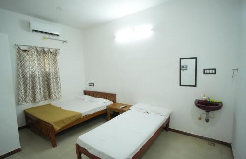 Kuilapalayam House | Le beach villa prop inn