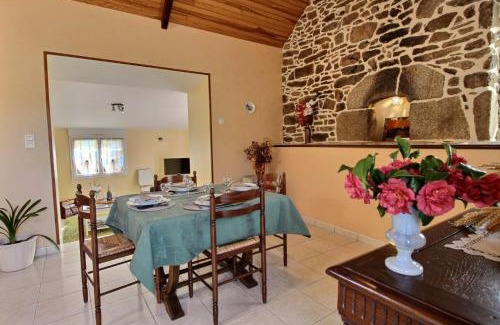 Plouguenast House | Le beau sejour