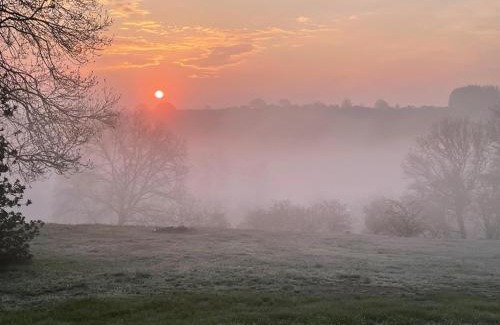 Noiseux Villa | Le Beau Souvenir, Noiseux