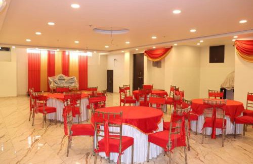 Sanganer Hotel | Le Blue Moon Near Hyatt Regency