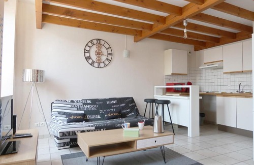 Old Town Apartment | LE BOSSUET ★ COSY & CLEAN ★