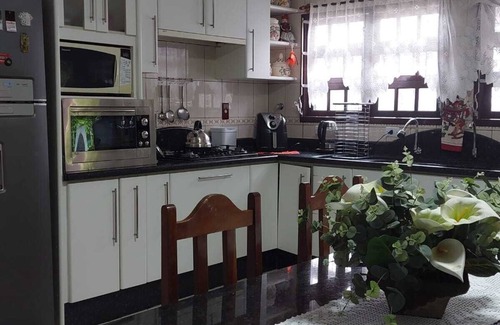 Vila Santo Antonio House | Leisure Oasis: Cozy house, with swimming pool, games room and close to the beaches!