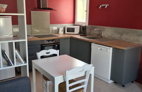 Mollans-sur-Ouveze Apartment | "LE BRIN DE LAVANDE " Small two-piece in Provencal drome