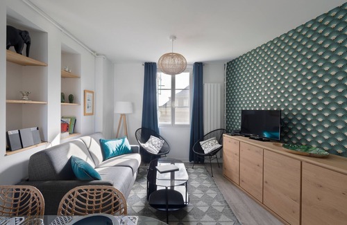 Intra Muros Apartment | Le Cap à l'Ouest - Two Bedroom Apartment, Sleeps 6