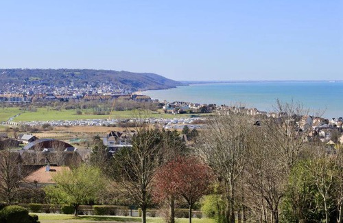 Blonville-sur-Mer Apartment | Le Cap Bleu