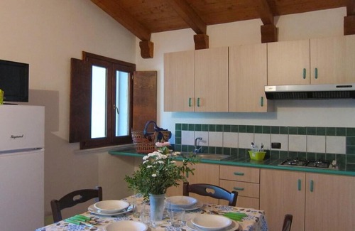 Santa Domenica Apartment | LE CASTELLA RESIDENCE APP. 7