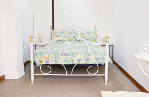 Madre Cottage | Le Cerisier 4 bedroom gite (1 of 3) with pool near Bagnoles de l'Orne