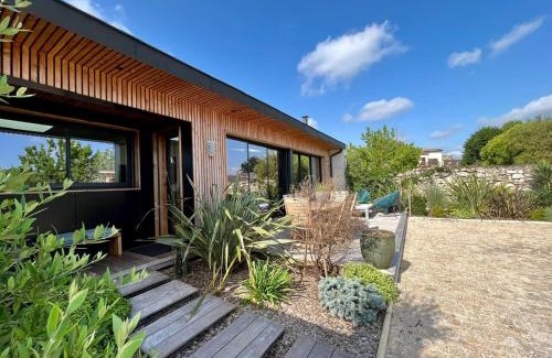 Castres-Gironde House | Le Chai de Castres Gironde