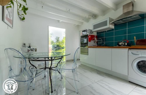 Bouzel House | Le Chamara de Bouzel