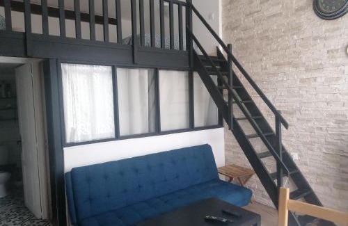 Echarcon Apartment | Le charme du bois