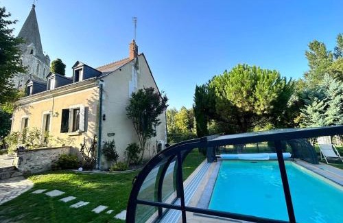 Thilouze House | Le Clos du Tilleul Fabuleuse propriété 15 à 30 Pers Piscine au coeur d'un charmant village