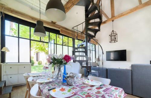 Thilouze House | Le Clos du Tilleul Fabuleuse propriété 15 à 30 Pers Piscine au coeur d'un charmant village