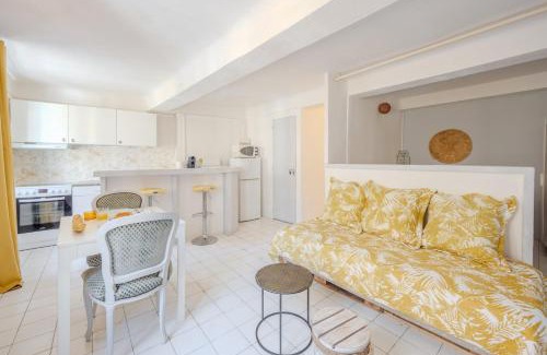 Old Town Apartment | Le cocon - 5 min à pieds du Port
