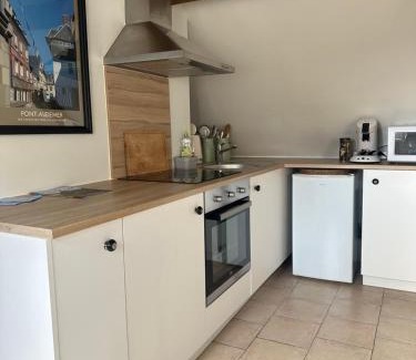 Pont-Audemer Apartment | Le Cocon Suspendu