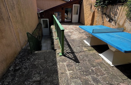 Bassigney House | Le Coin des Retrouvailles: 3* gîte for up to 16 people