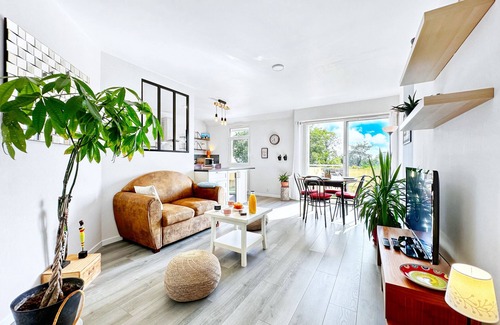 Le Relecq-Kerhuon Apartment | *Le Costour* beau T3 avec balcon et vue verdoyante