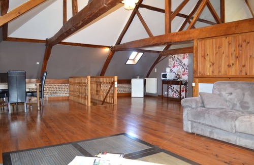 Ennevelin Hotel | Le Domaine des Cigognes