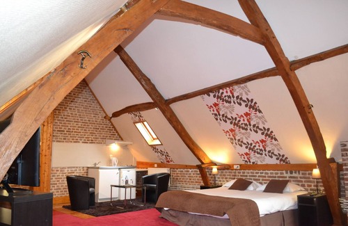 Ennevelin Hotel | Le Domaine des Cigognes