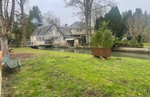 Donzy House | Le Douze, au bord de la rivière