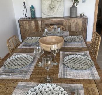 Pereybere Apartment | Le Frangipanier - Appartement de luxe 3 chambres, 3 sdb, Péreybère