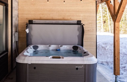 Pohenegamook Ski Chalet | Le Gamook - Chalet with lake view