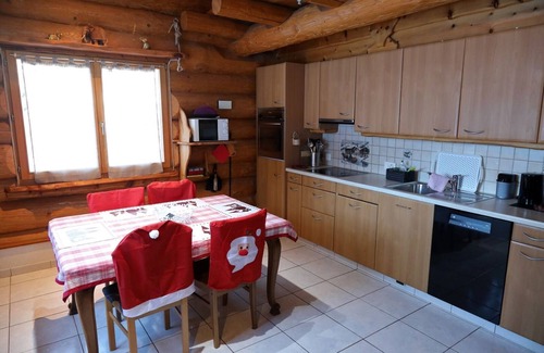 Chalais Ski Chalet | Le Gite de Briey - Atypical chalet 7 minutes from Vercorin