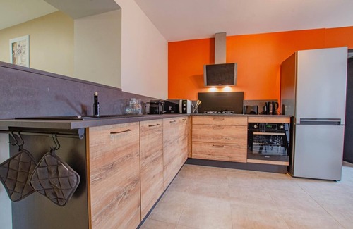 Plessis-Barbuise House | Le Gite de la Place - Plessis Barbuise