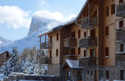 Saint-Etienne-en-Devoluy Ski Chalet | Le Hameau Du Puy Residence - Chalet 8 people duplex- Le Hameau du Puy