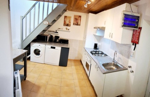 Saint-Georges-le-Gaultier Cottage | LE JARRIER DETACHED HOLIDAY RENTAL - ALPES MANCELLES - PRIVATE POOL - WIFI