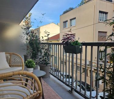 Convention Apartment | LE JACQUARD Appartement Type 2 proche des Halles