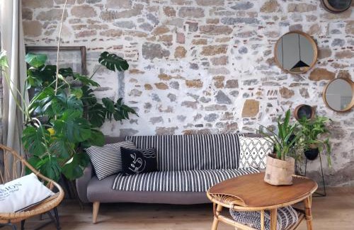 Old Lyon Apartment | Le Jardin Suspendu Vieux-Lyon - Option Garage