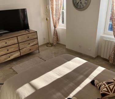 Vierzon Apartment | LE JEAN JAURÈS Arrivée Autonome