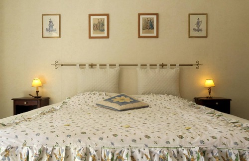 Montlivault House | Le Logis, Charming room near Chambord, Blois and Cheverny