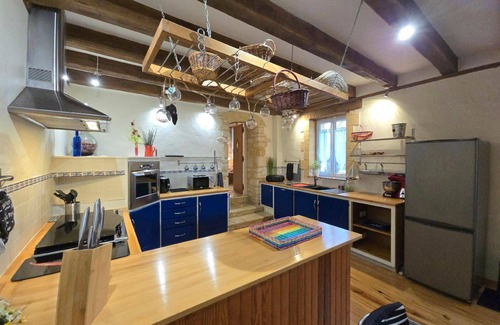 Archignac House | Le Logis de Contie, a charming 220 m2 gîte.