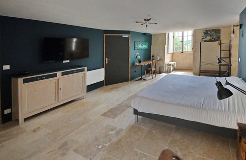 Saint-Savin Hotel | Le logis de l'abbaye de Saint Savin