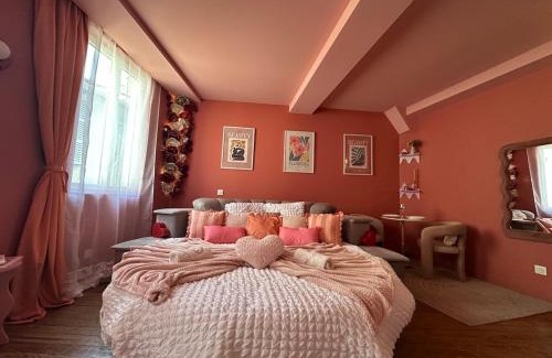 Macon Apartment | LE LOVE-ROOM, Jacuzzi, Hyper-centre