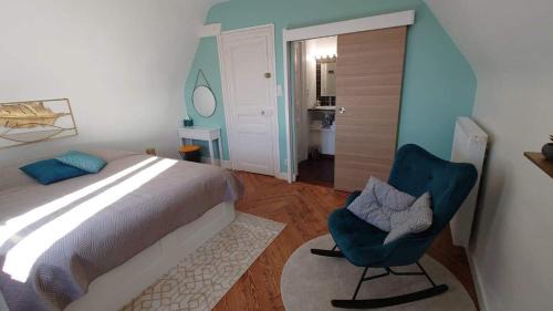 Louviers House | Le Manoir de Louviers