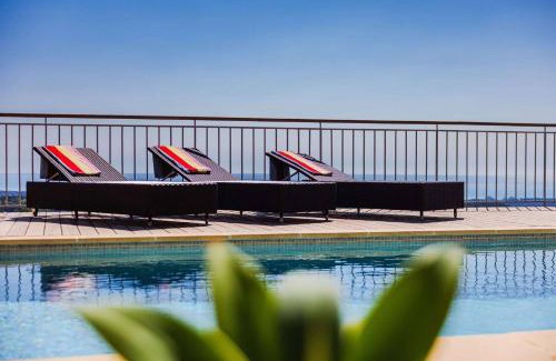 Tourrettes-sur-Loup House | Le Mas d'Azur - Villa d'exception avec vue panoramique sur la Baie des Anges