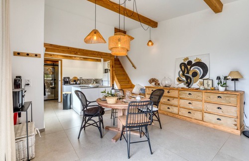 Bedarieux House | Le Mas De Coeur with Mountain View, Wi-Fi and Air Conditioning