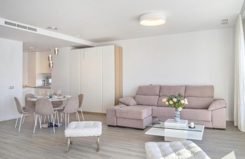 New Golden Mile Apartment | Le Mirage Apartment
