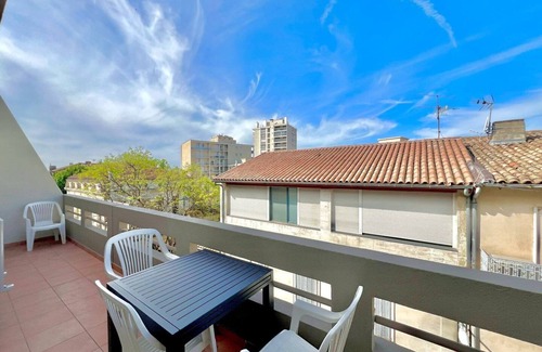 Quartier Administrations Apartment | Le Moderne Nîmes, Close to Arena & Station