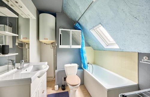 Saint-Regnobert-de-la-Cote-de-Nacre Apartment | Le Nid Marin - A 400m de la plage