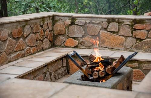 Rustenburg Villa | Le Opstal, a Scenic Farm Stay near Rustenburg