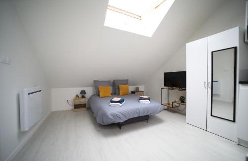 Cambrai Apartment | Le Péronne-5