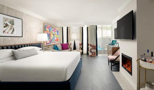 Tri-West Hotel | Le Parc at Melrose