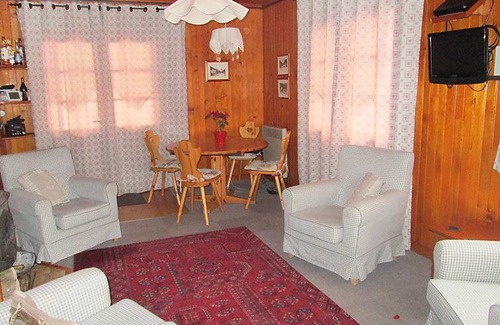 Sixt-Fer-a-Cheval House | Le Penoutlay